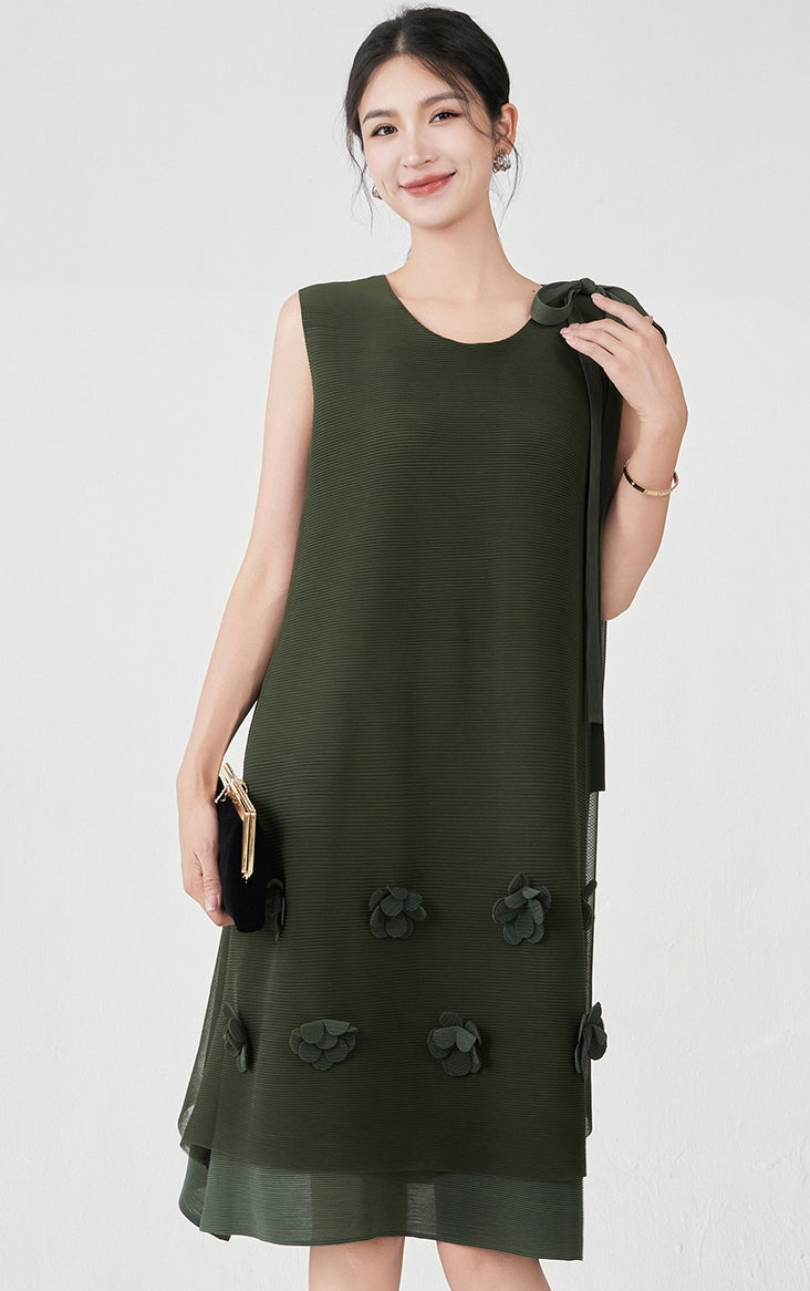 Pleated Floral Applique Deep Green Dress