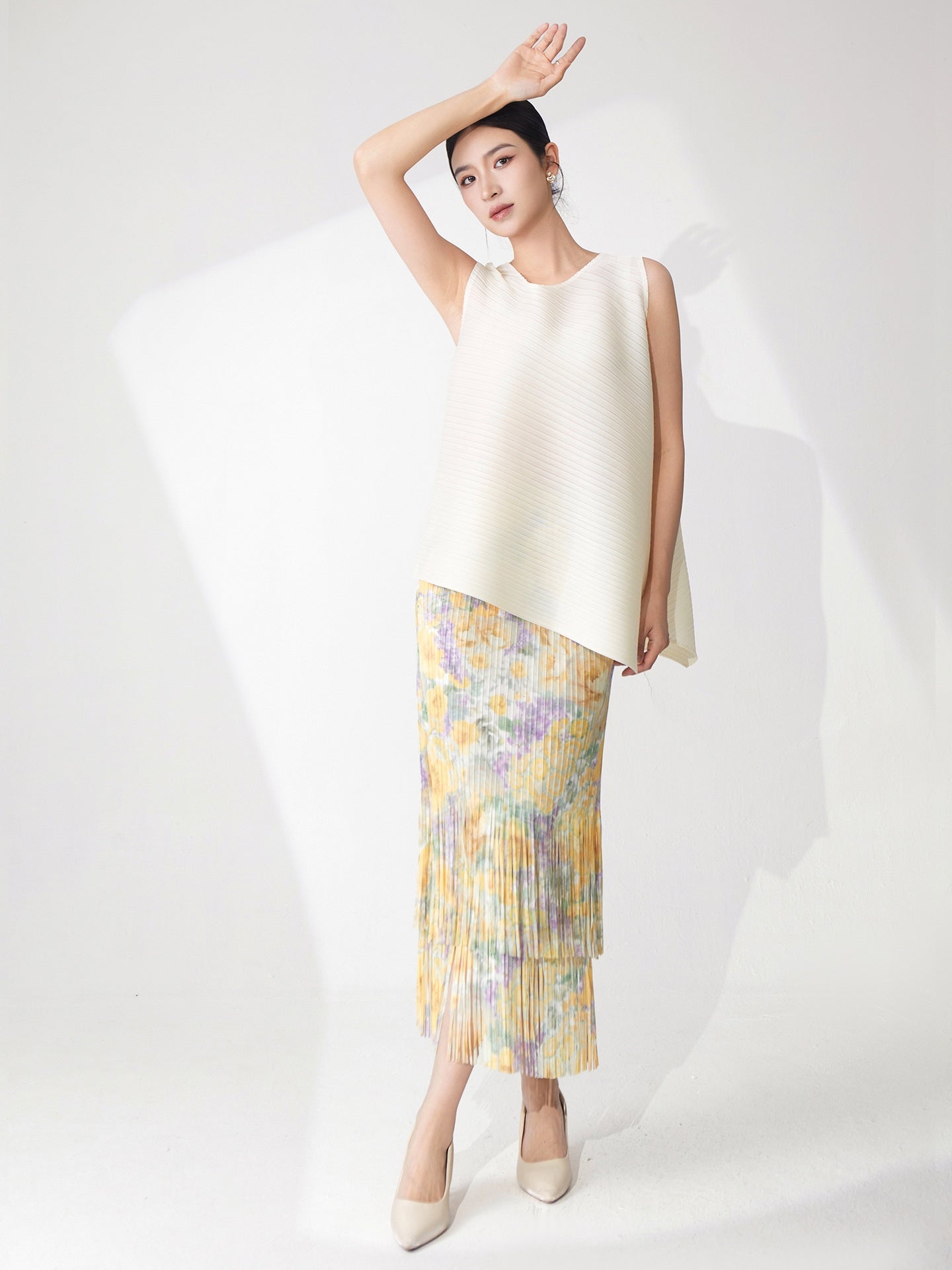 Ivory Pleated Top & Floral Tiered Pleated Skirt Set