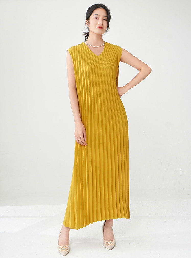 Sunny Pleated Yellow Dress