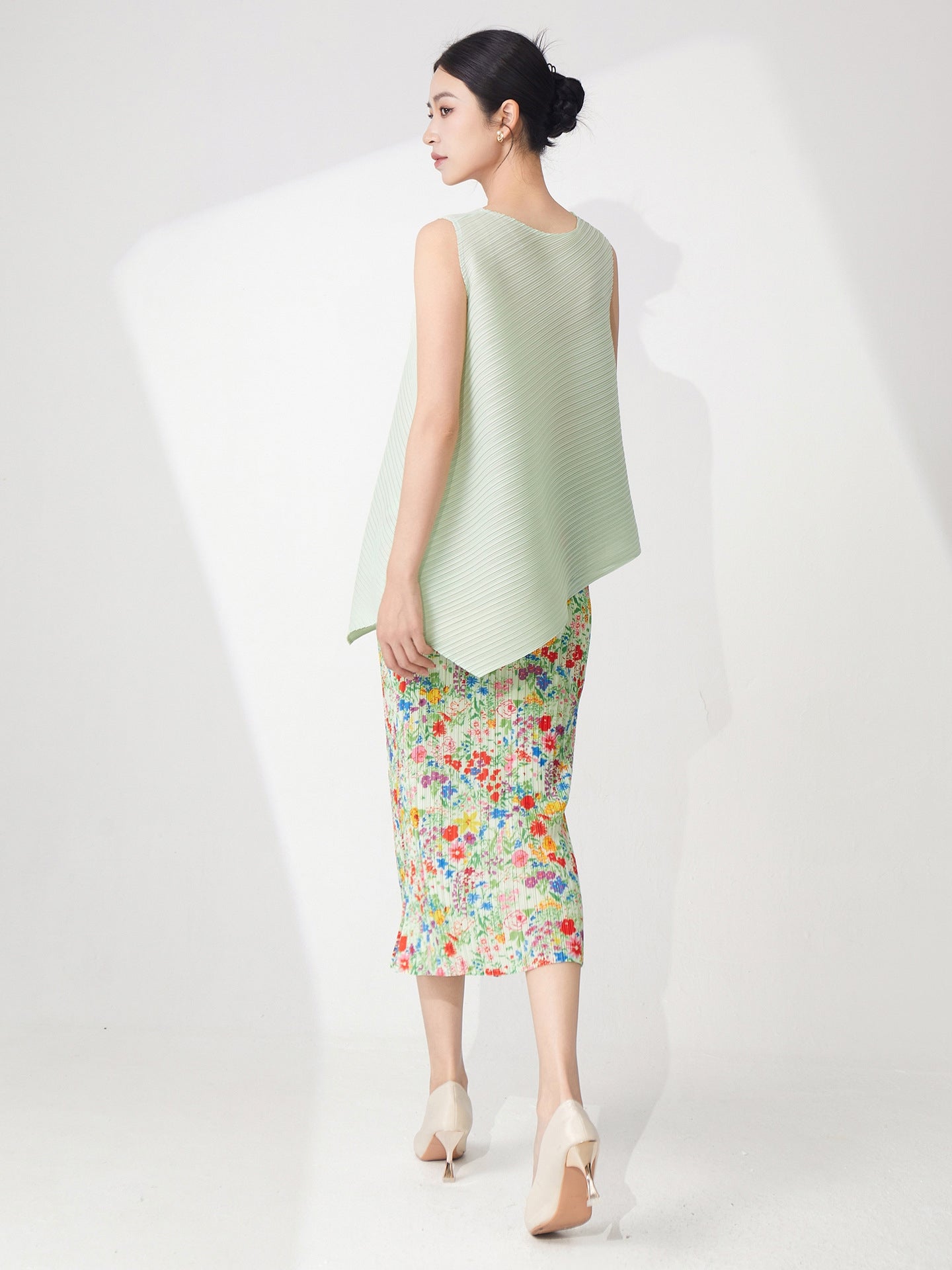 Pistachio Pleated Top & Floral Pleated Skirt Set