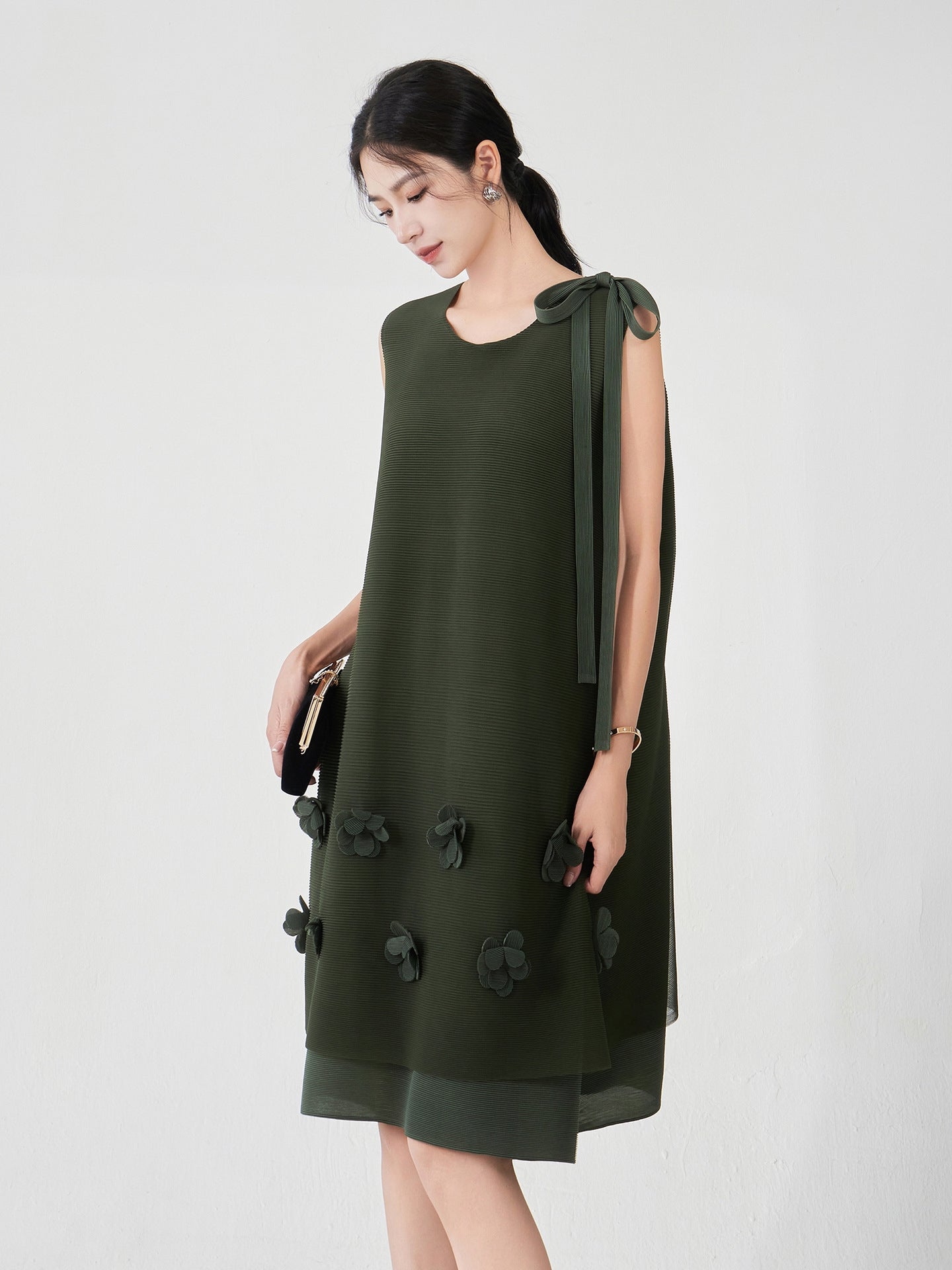 Pleated Floral Applique Deep Green Dress